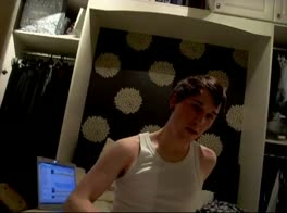 Gorgeous 19yo Teen Humps   Jerks